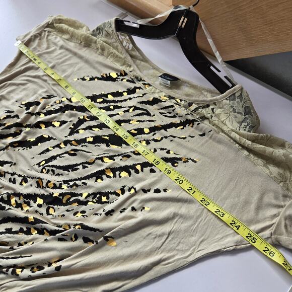 Daytrip EUC tiger animal print elastic hem top short sleeve Large gold metallic - Picture 9 of 13